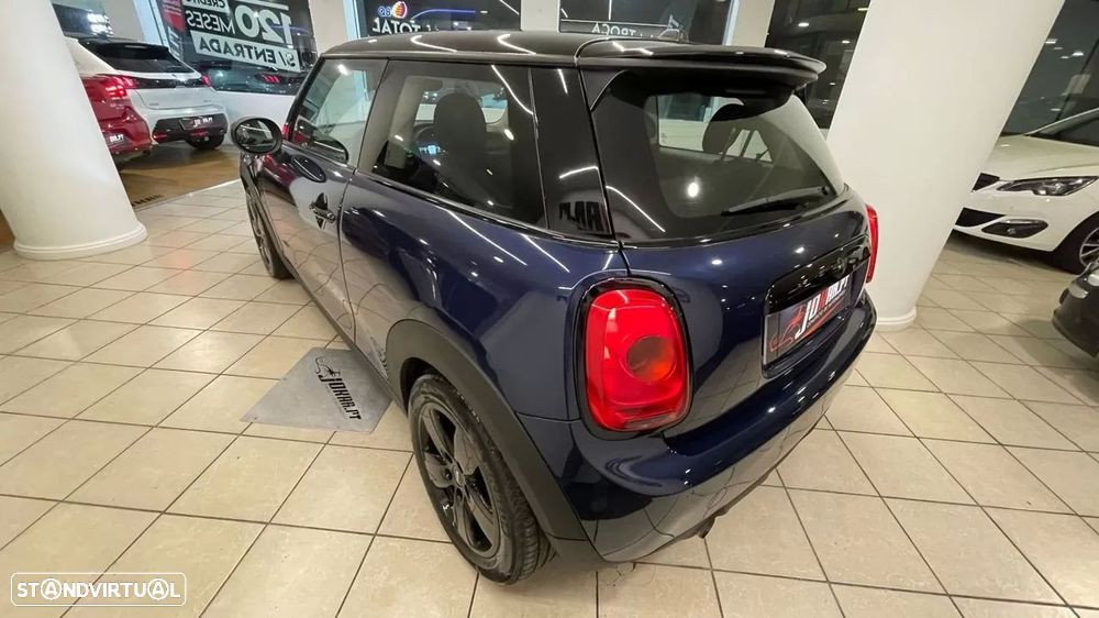 MINI 3 Portas One D - 6