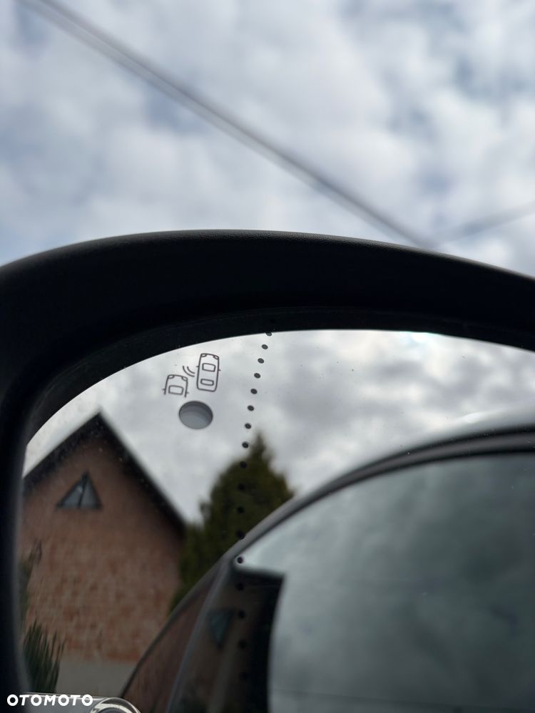 Renault Arkana E-TECH 145 INTENS - 12