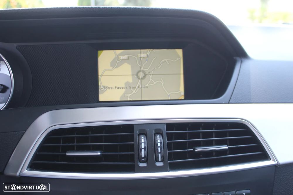 Mercedes-Benz C 220 Station CDI DPF Auto BlueEFFICIENCY Avantgarde - 17