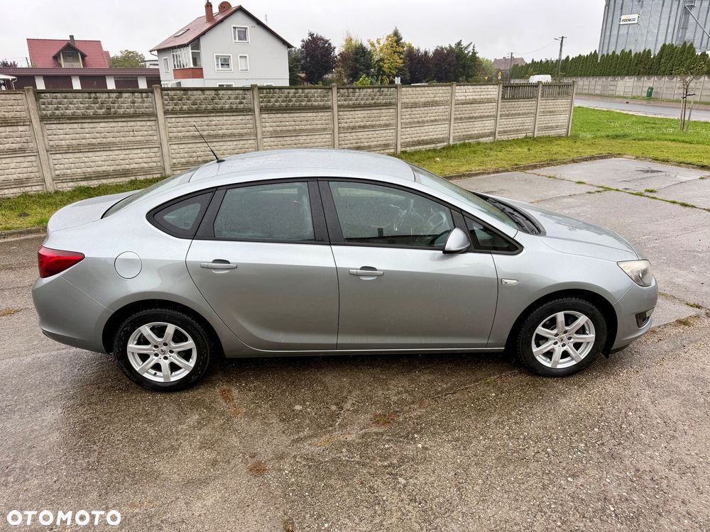 Opel Astra 1.4 Turbo Active - 20