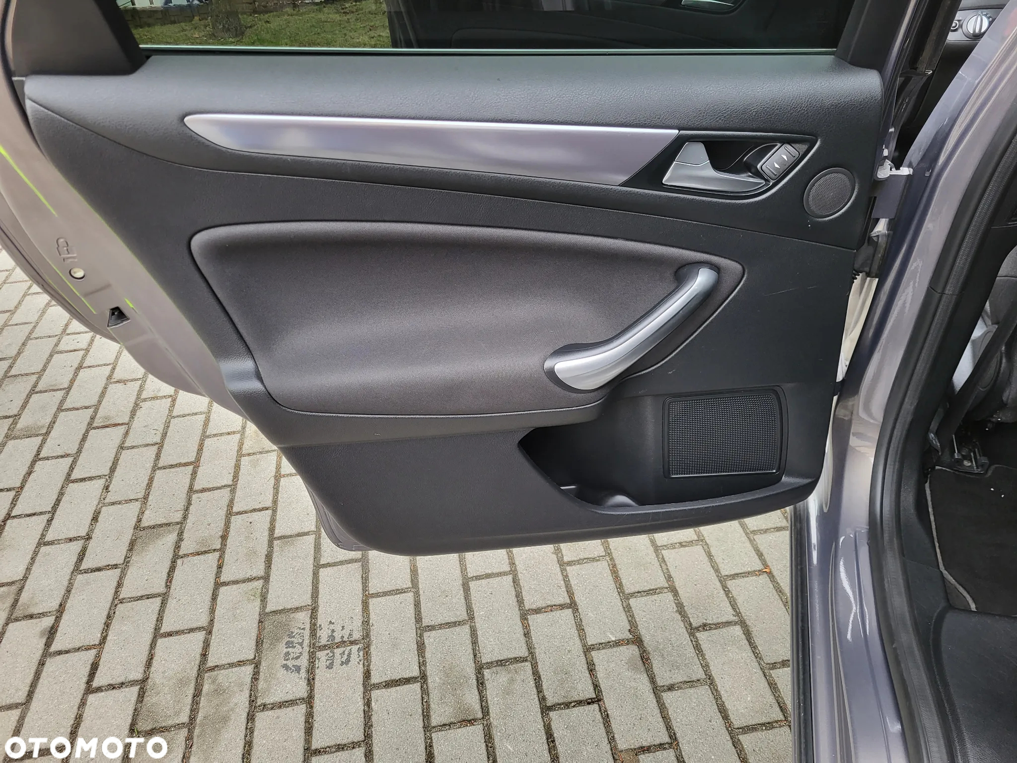 Ford Mondeo 1.6 T Titanium - 34