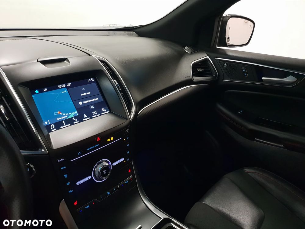Ford Edge 2.0 EcoBlue Twin-Turbo 4WD ST-Line - 22