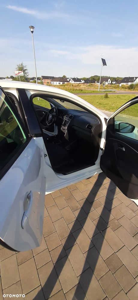 Volkswagen Polo 1.2 TSI BMT Highline - 37