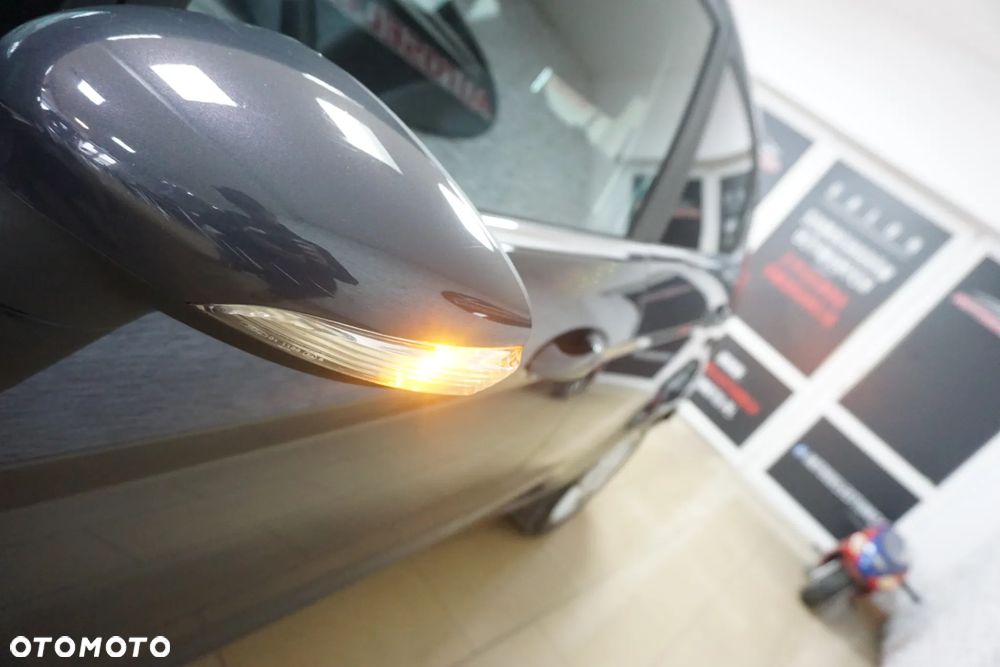 Ford Fiesta 1.4 Trend EU5 - 14
