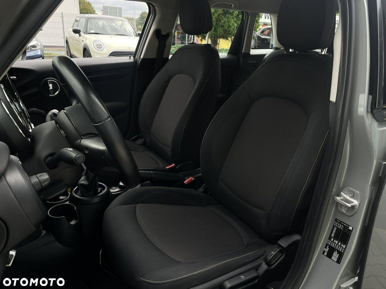 MINI Cooper - 7