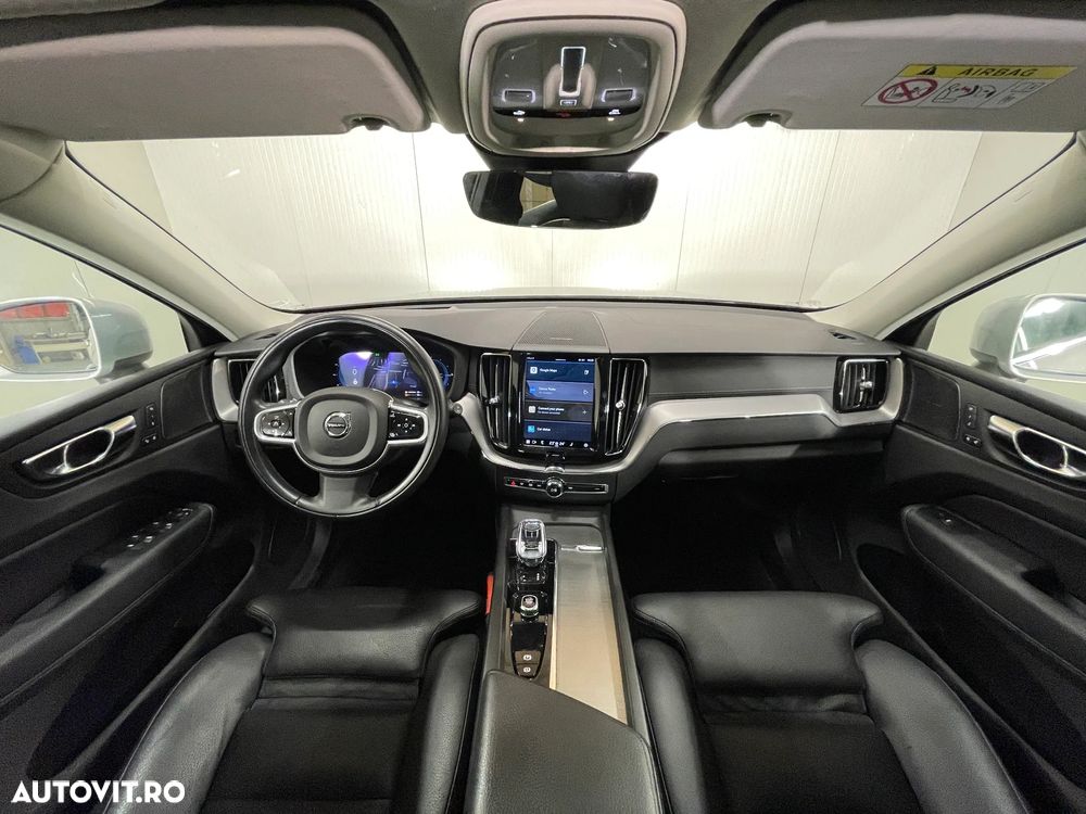 Volvo XC 60 T6 AWD Recharge Geartronic Inscription - 8