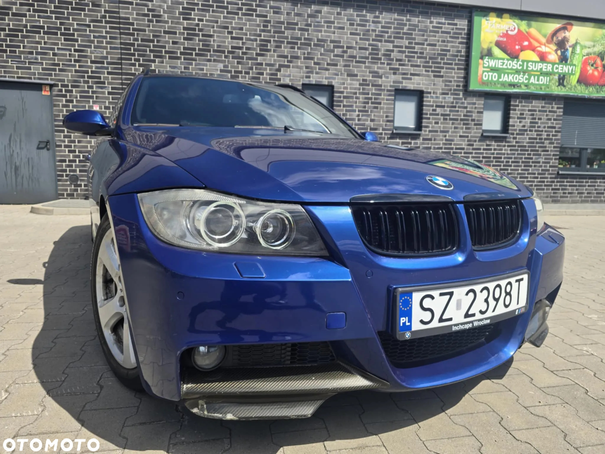 BMW Seria 3 330i Touring - 3