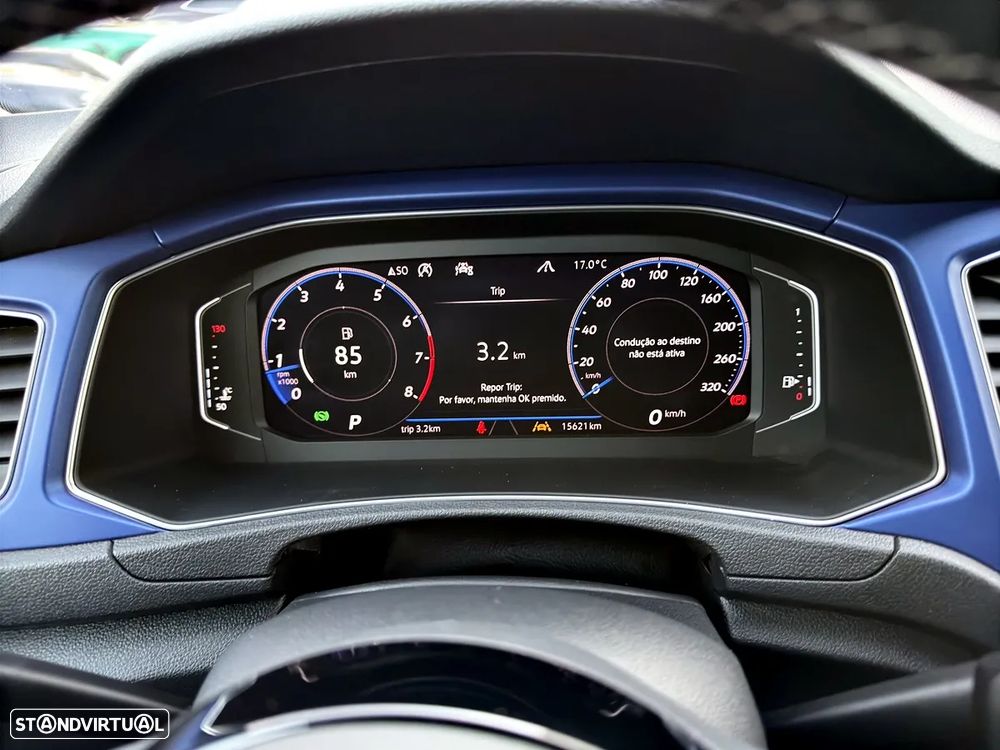 VW T-Roc R 2.0 TSI 4M DSG - 12