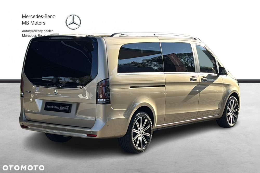 Mercedes-Benz Klasa V - 5