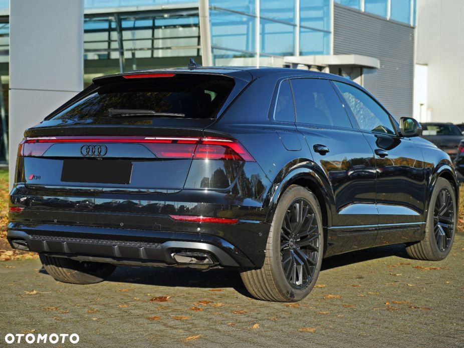 Audi Q8 - 3