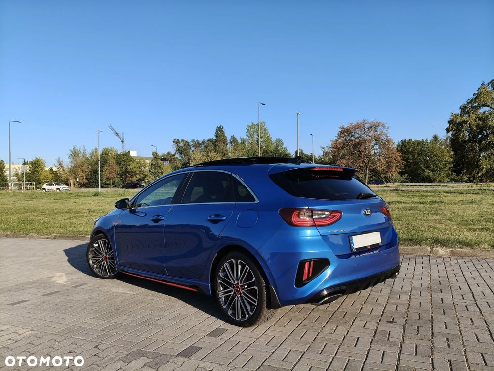 Kia Ceed - 5