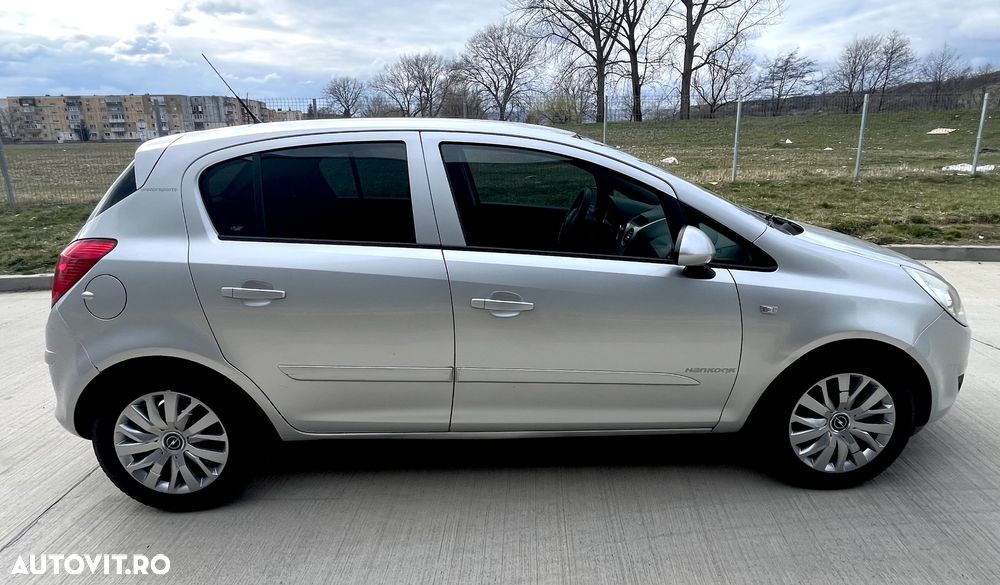 Opel Corsa 1.2 16V Color Edition - 10