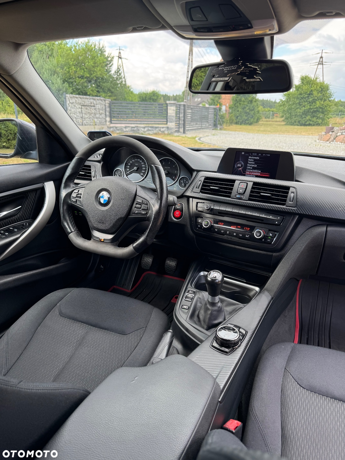 BMW Seria 3 - 34