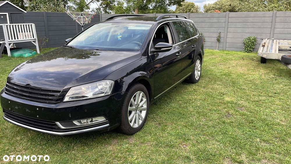 Volkswagen Passat 2.0 TDI Comfortline DSG - 3