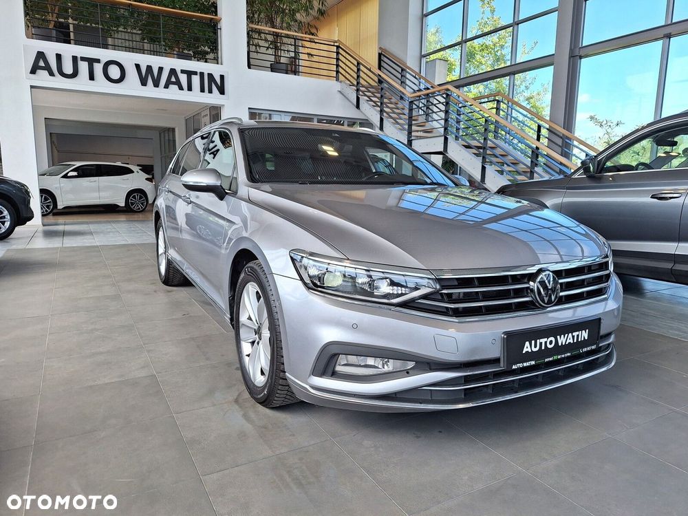 Volkswagen Passat Variant 2.0 TDI Elegance DSG - 4