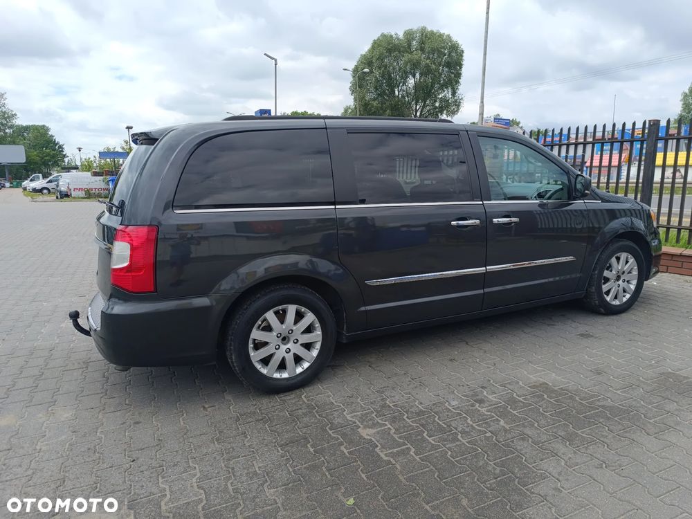 Chrysler Town & Country 3.6 Touring - 19