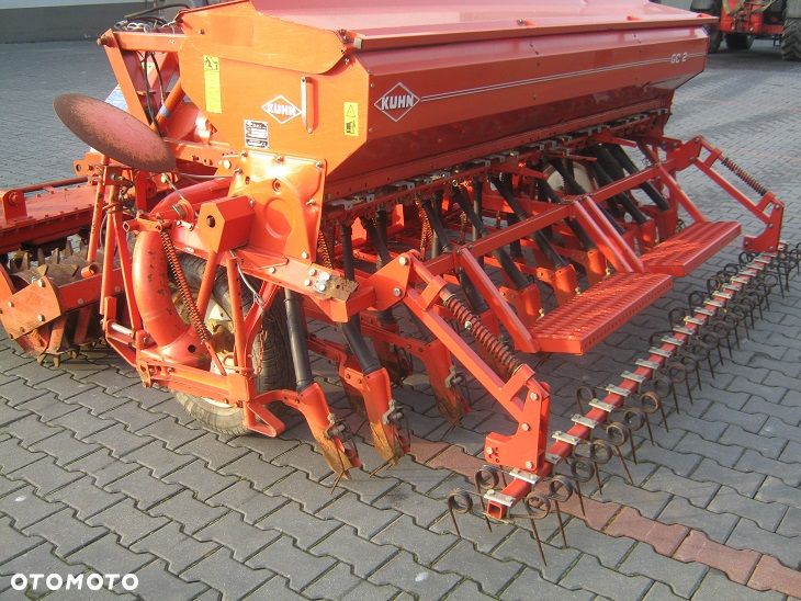 Kuhn HRB 302 + INTERGA 3000 - 4