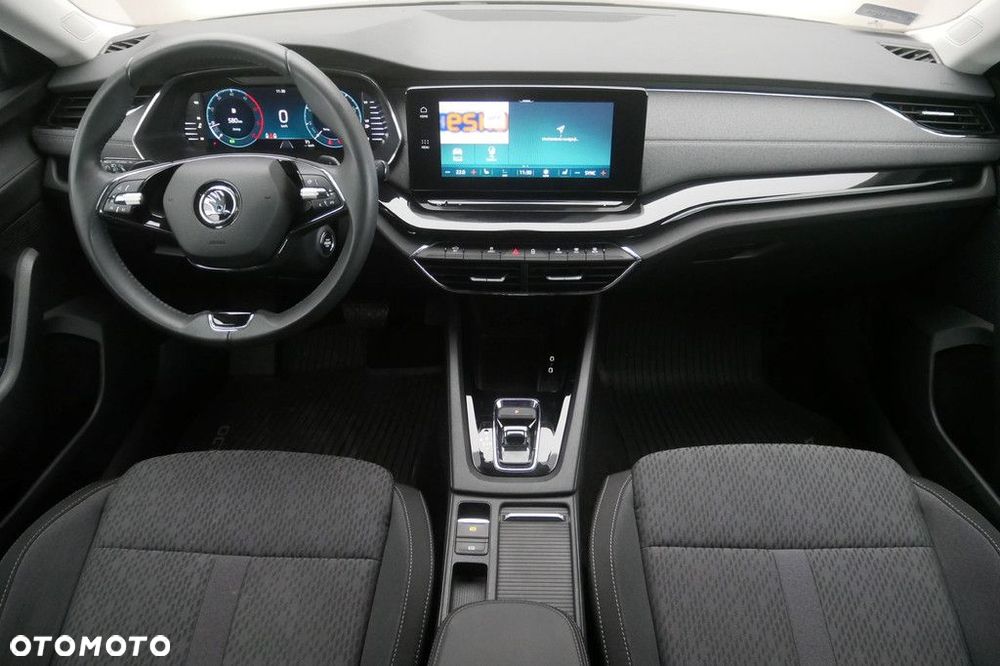 Skoda Octavia 2.0 TDI Style DSG - 8