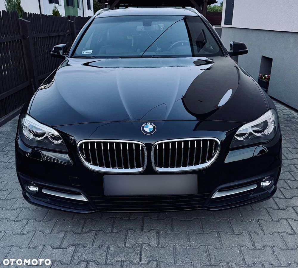 BMW Seria 5 520d Touring - 1
