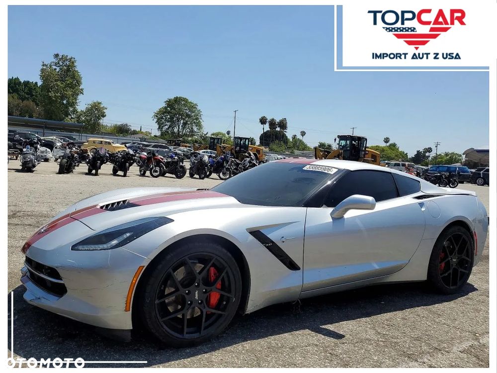 Chevrolet Corvette - 1