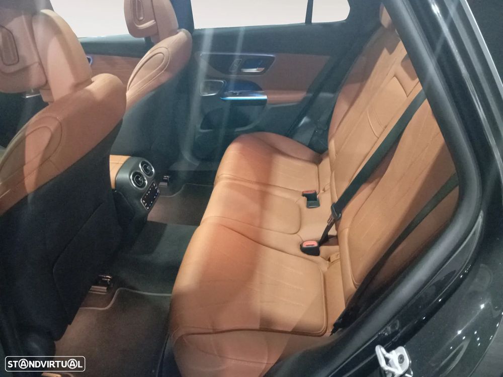 Mercedes-Benz GLC 300 de 4Matic - 14