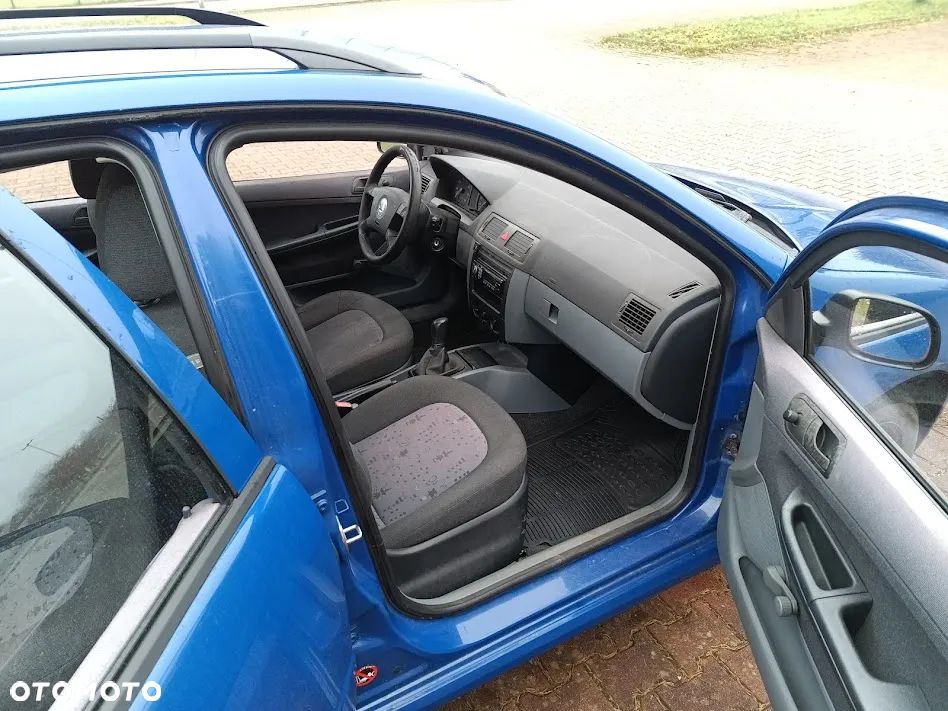 Skoda Fabia 1.4 16V Classic - 10