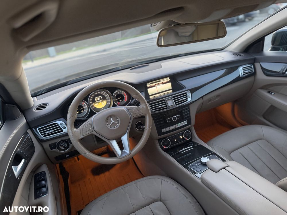 Mercedes-Benz CLS 250 CDI DPF BlueEFFICIENCY 7G-TRONIC - 26