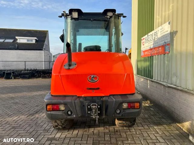 Kubota R082 - 9