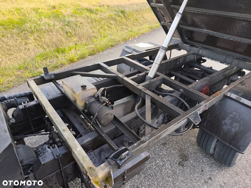 Mitsubishi Canter - 19