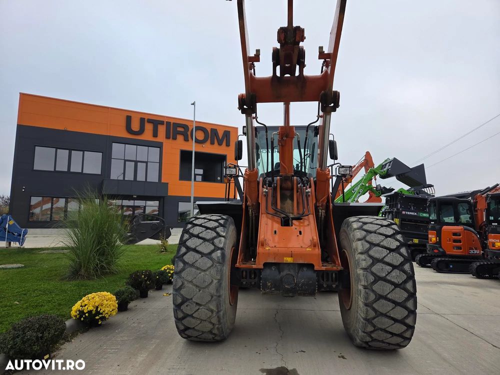 Hitachi EX DEMO, 2024, 454 ore, cupa 5mc, Masa operationala 28t, Anv BRIDGESTONE 95% ok, FARA AD BLUE, Inaltimea incarcare 4,4m, prousa in JAPONIA, posibilietate leasing 5 ani cu rata 16.500 lei lunar, PROMOTIE 177.900 EUR+Tva - 21