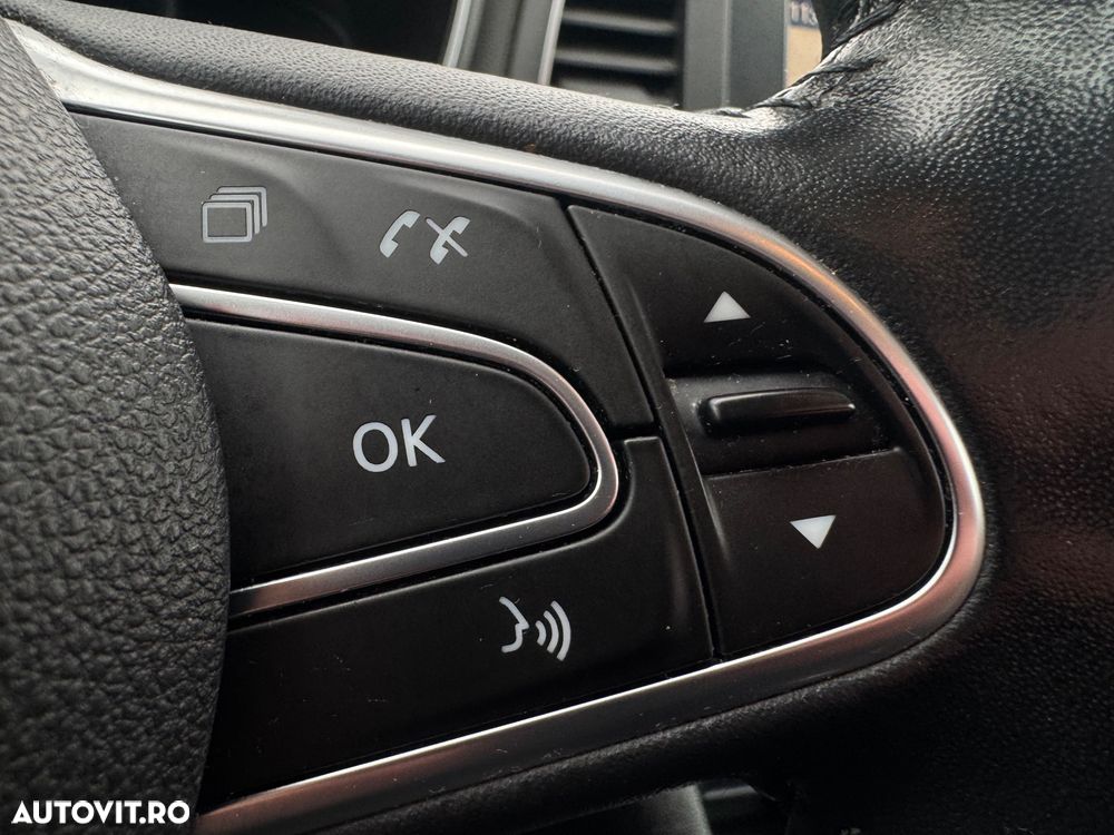 Renault Megane dCi 110 FAP LIMITED - 18