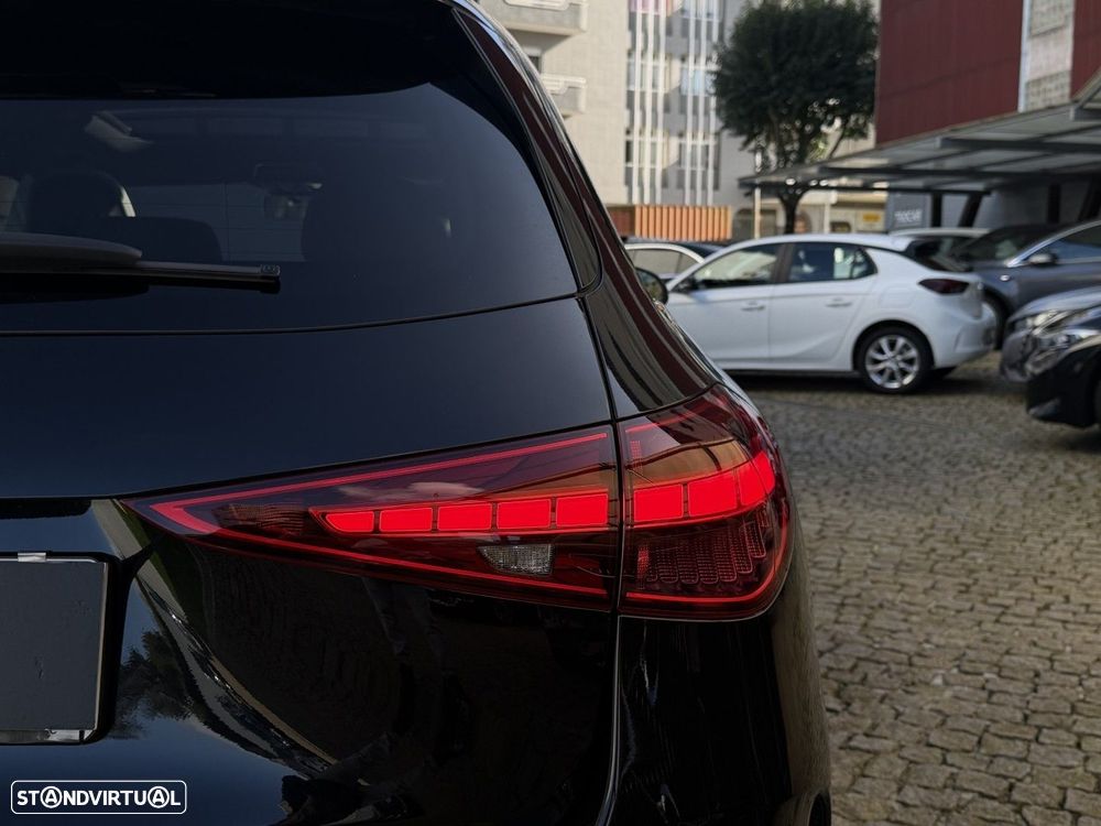 Mercedes-Benz C 300 e T 9G-TRONIC AMG Line - 21