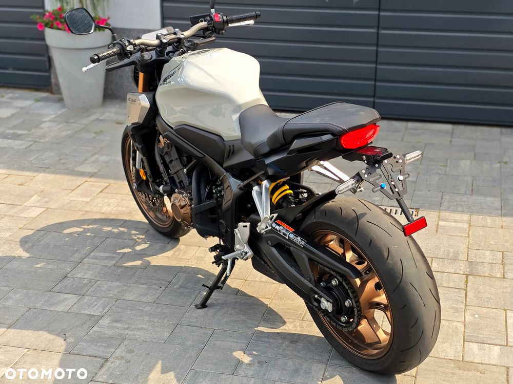 Honda CB - 13