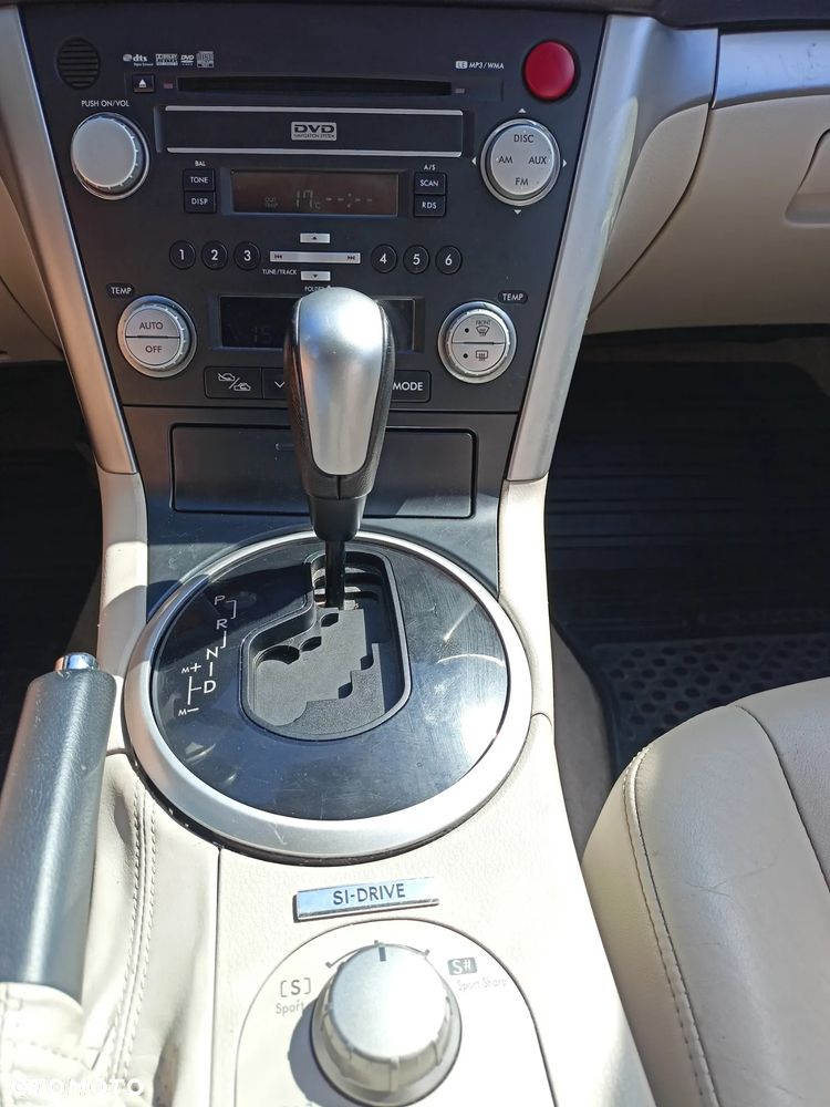 Subaru Outback - 14