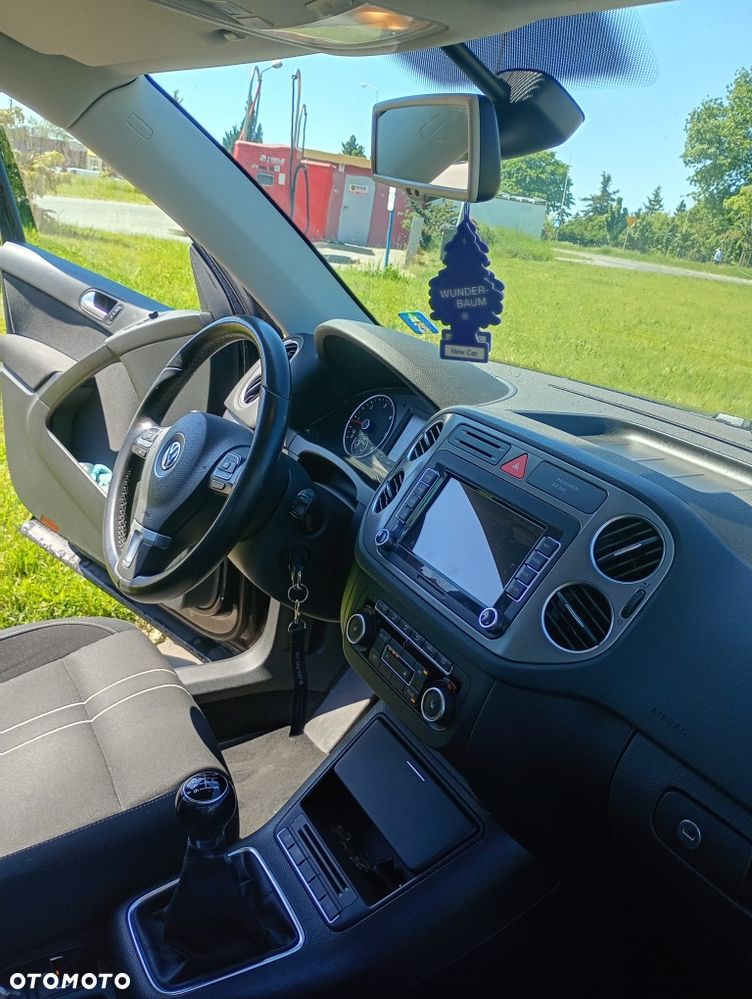 Volkswagen Tiguan - 5