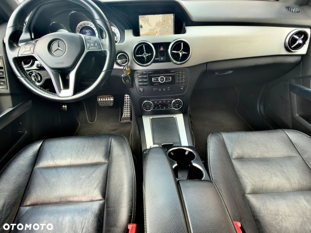 Mercedes-Benz GLK 350 4Matic (BlueEFFICIENCY) 7G-TRONIC - 26