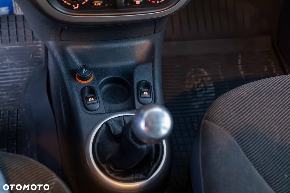 Citroën C3 1.6 VTR - 17