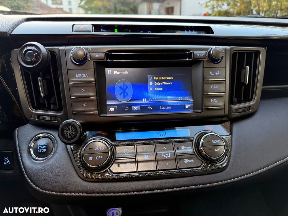 Toyota RAV4 2.2L D-CAT A/T Executive - 15