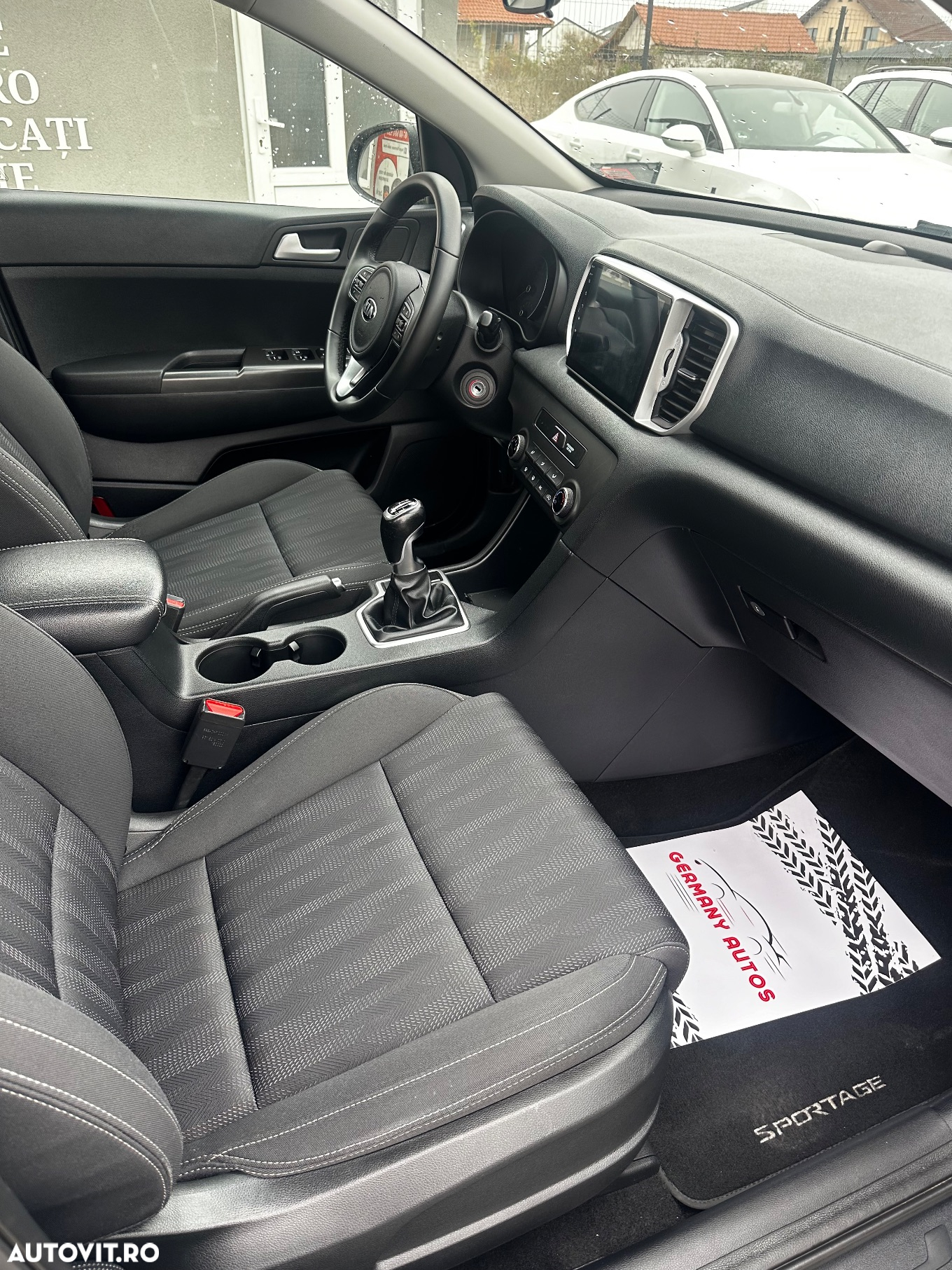 Kia Sportage - 7