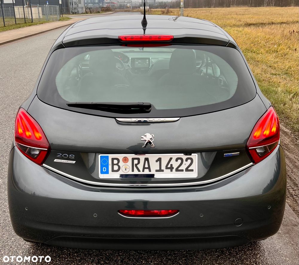 Peugeot 208 82 PureTech Style - 3