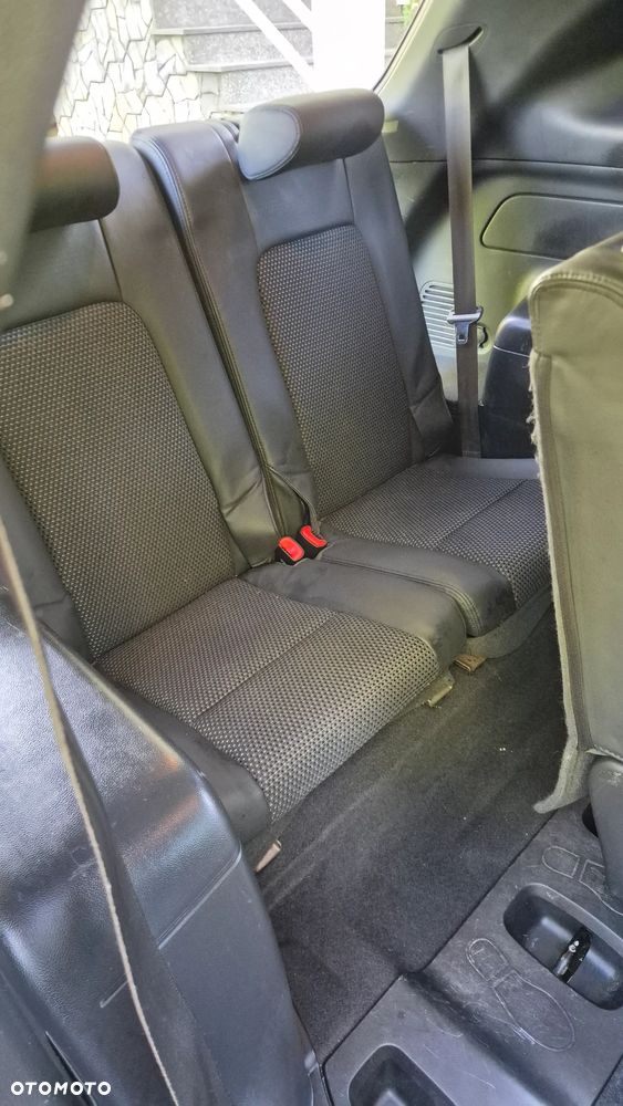 Chevrolet Captiva 2.4 2WD 7 Sitzer LS Family Edition - 14