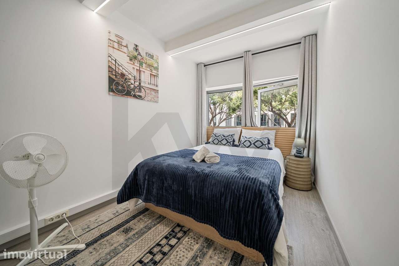 Escritório transformado em Apartamento T3 com Licença de AL | Oportuni - Grande imagem: 3/24