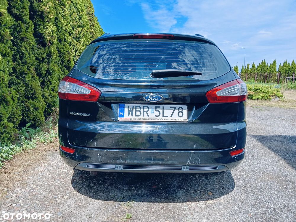 Ford Mondeo - 12