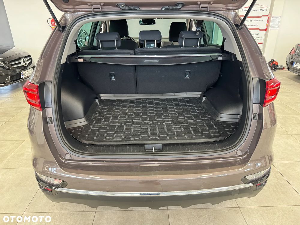 Kia Sportage 1.6 GDI M 2WD - 24
