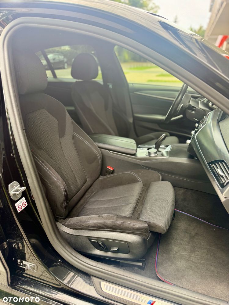BMW Seria 5 520d mHEV M Sport sport - 9