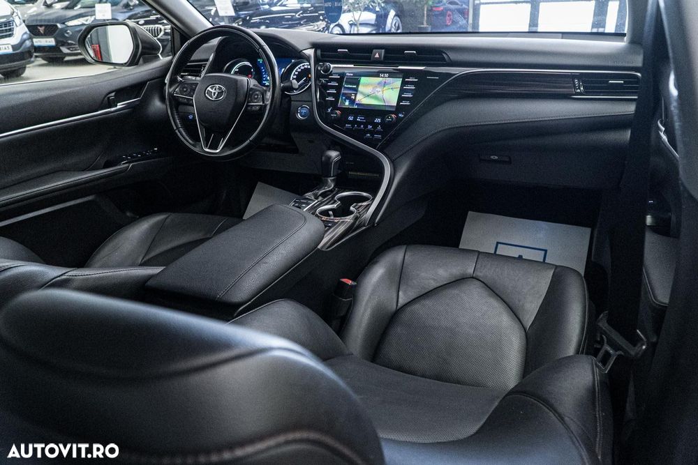 Toyota Camry 2.5 Business - 3
