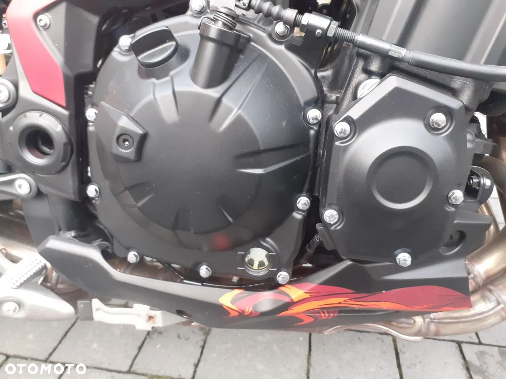 Kawasaki Z 900 - 19