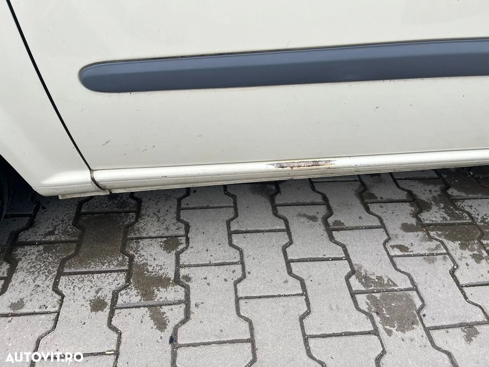 Mercedes-Benz Vito - 10