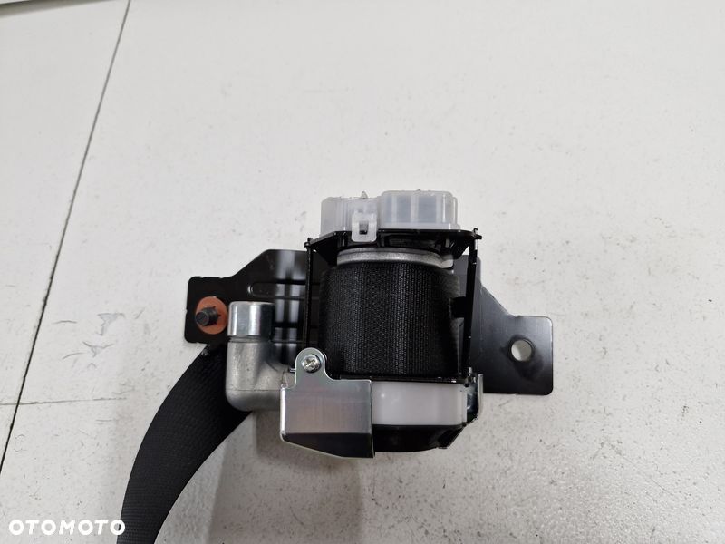 kia pro ceed proceed iii 3 pas bezpieczeństwa prawy tył 89820j7100 - 3