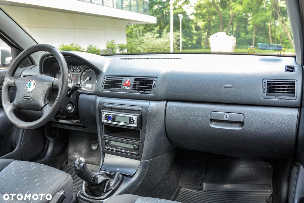 Skoda Octavia - 10